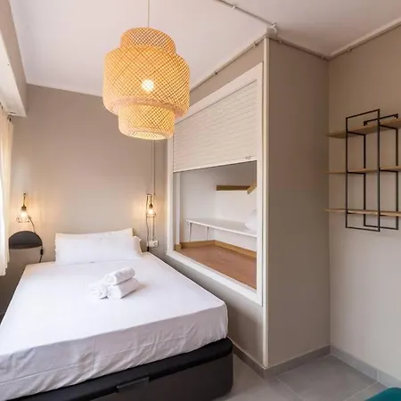 Bebarceloner Sant Andreu - Attic With Terrace
