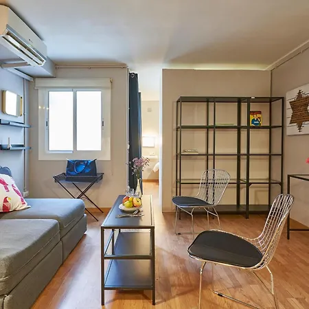 Bebarceloner Sant Andreu - Attic With Terrace דירה