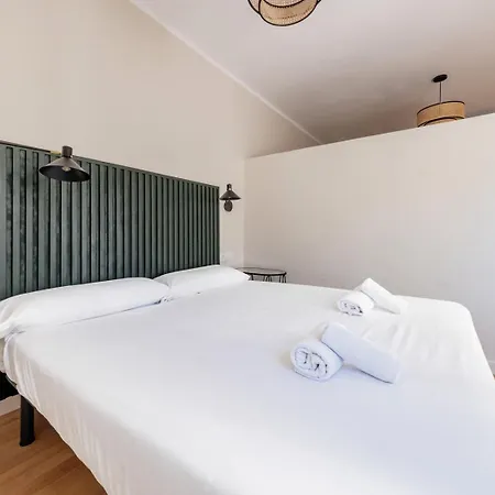 Bebarceloner Sant Andreu - Attic With Terrace *