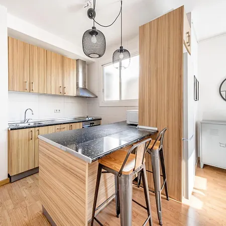 Bebarceloner Sant Andreu - Attic With Terrace ברצלונה
