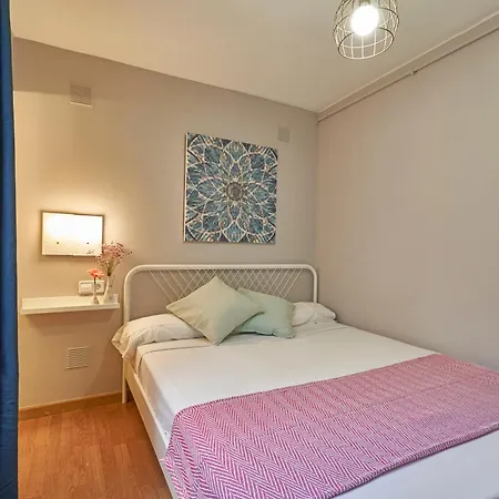 Bebarceloner Sant Andreu - Attic With Terrace דירה *