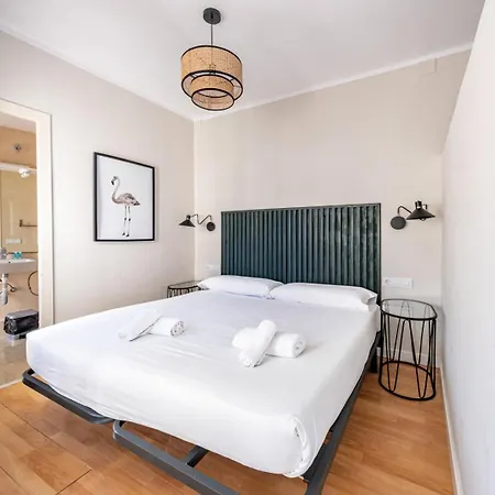 Bebarceloner Sant Andreu - Attic With Terrace * ברצלונה