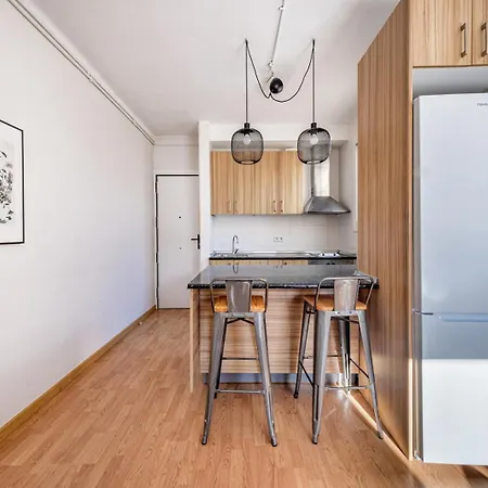 Bebarceloner Sant Andreu - Attic With Terrace *