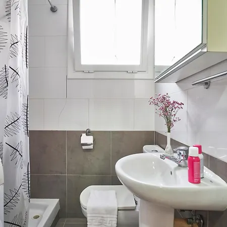 Bebarceloner Sant Andreu - Attic With Terrace דירה